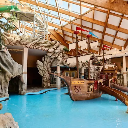 House Of Eden- Private Family In Terme Catez With Free Pool Tickets * Catez ob Savi